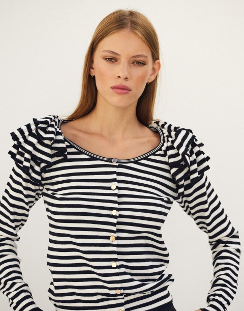 Striped knit cardiagn