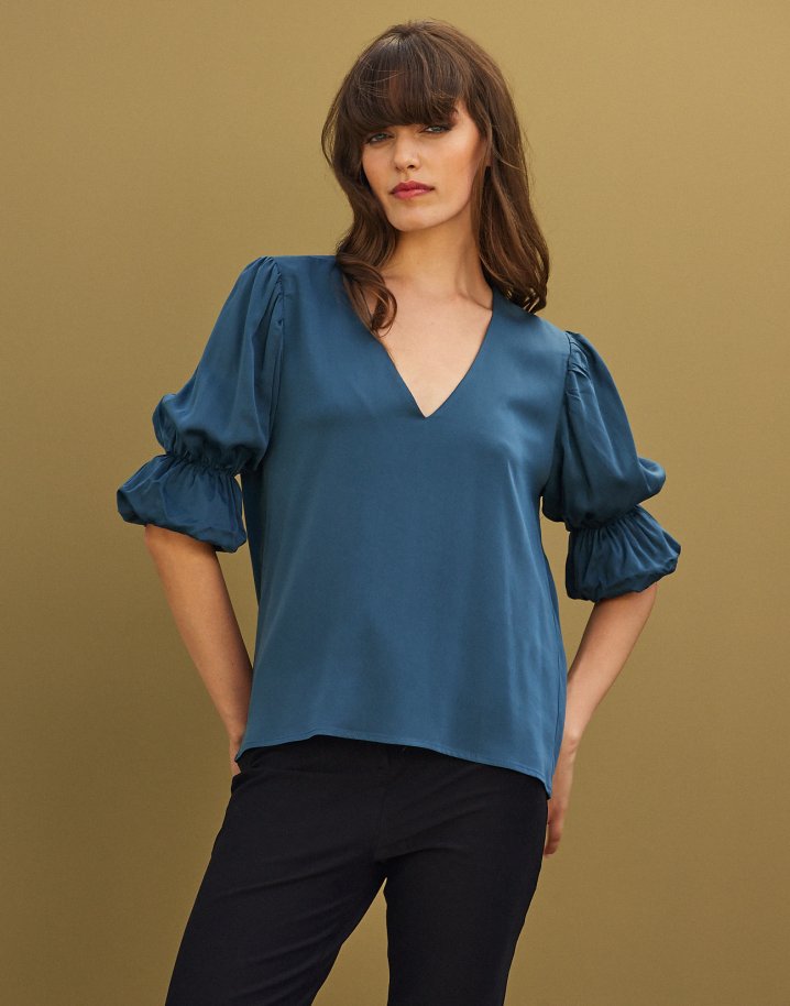 Elasticed blouse