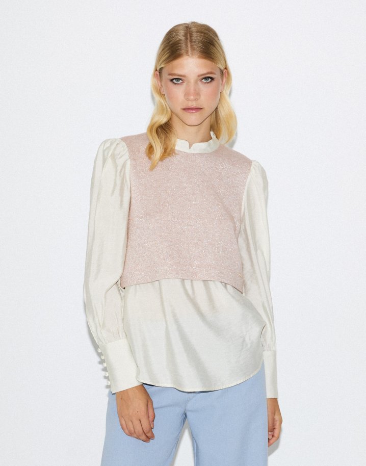 Contrast knit blouse