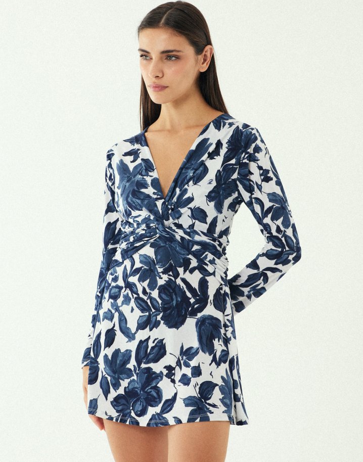 Printed dress with knot