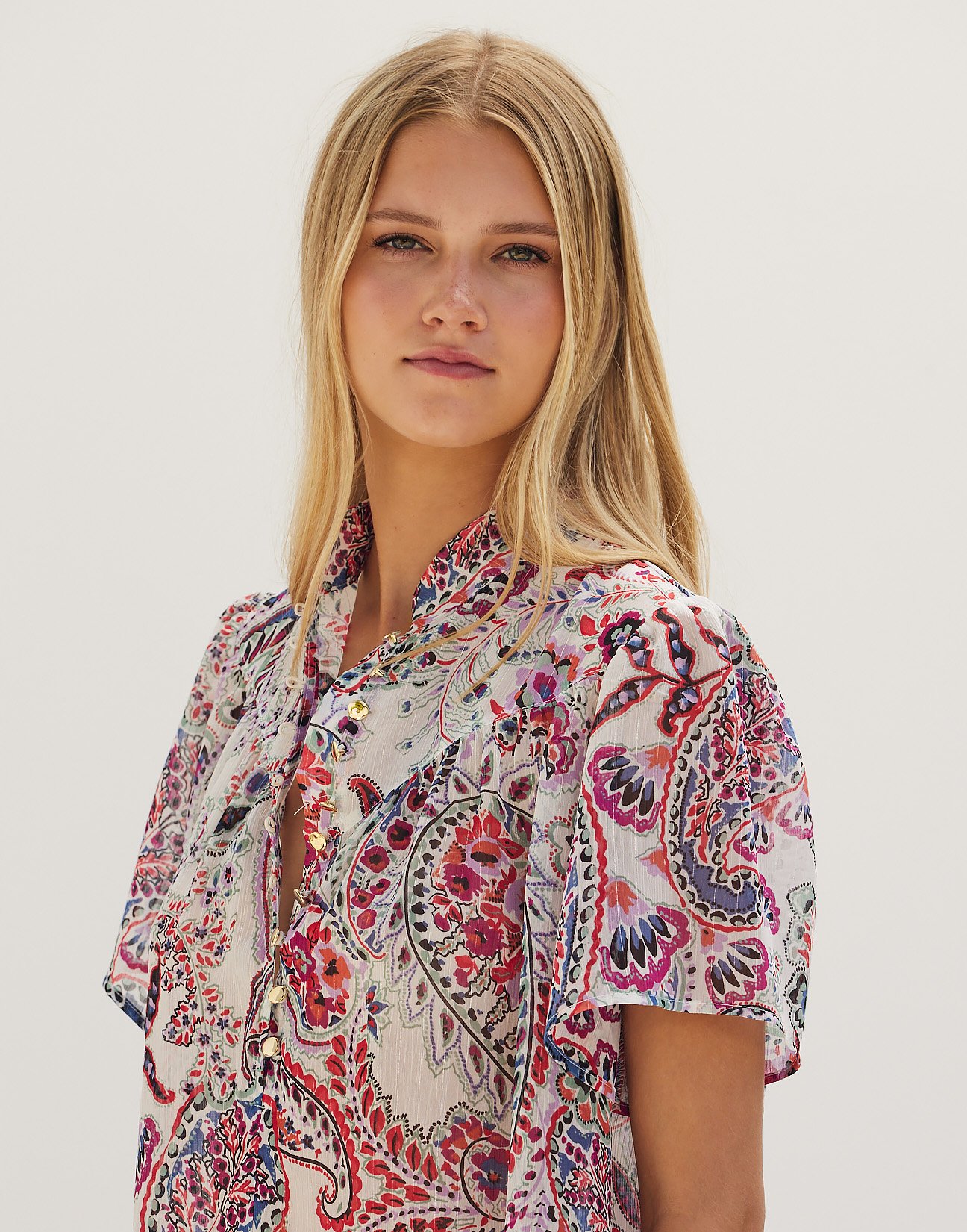 Printed top with buttons
