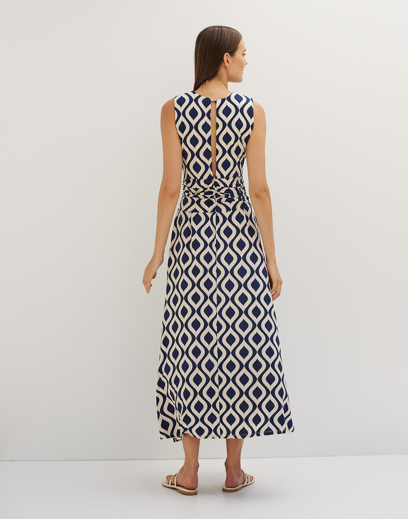 Printed dress with knot