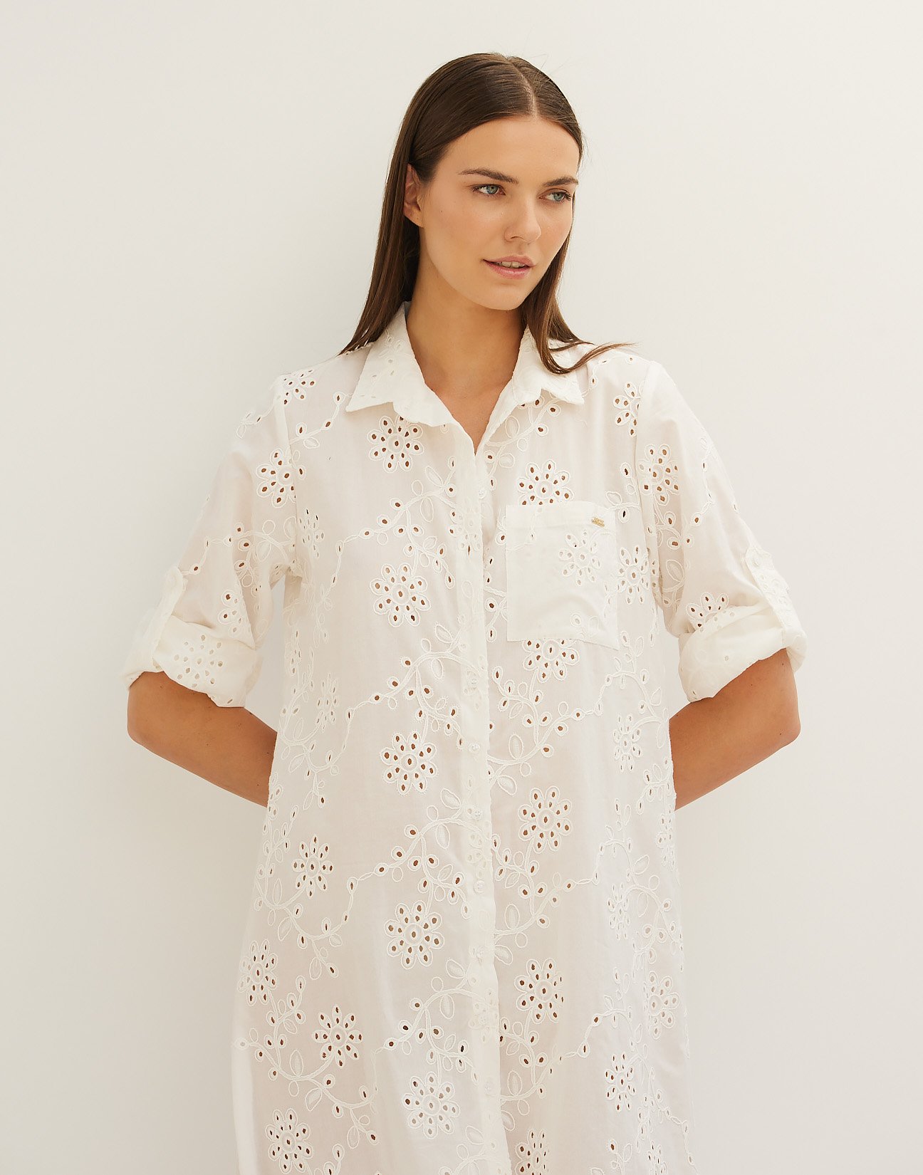 Embroidery shirt dress