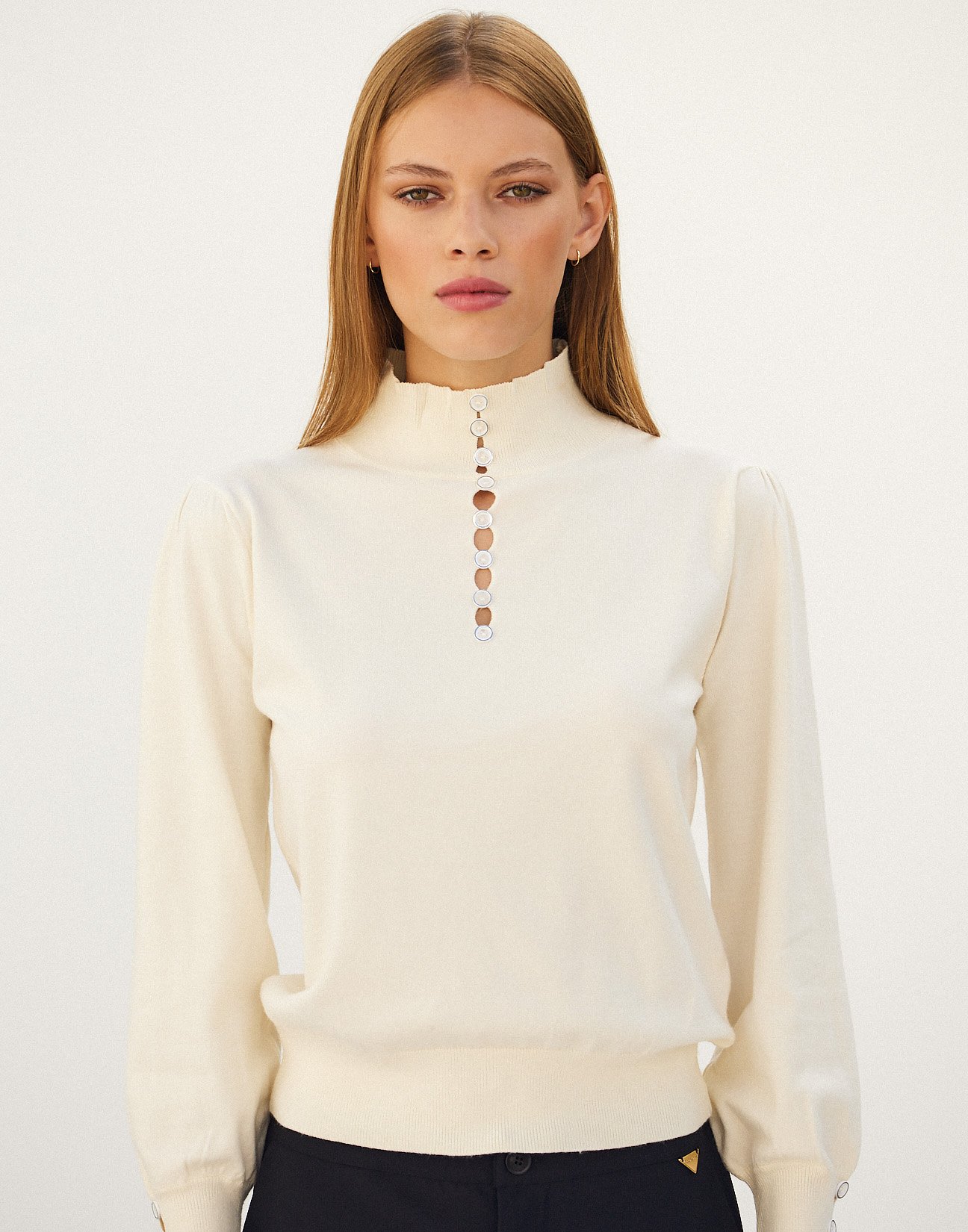 Knit blouse with openings