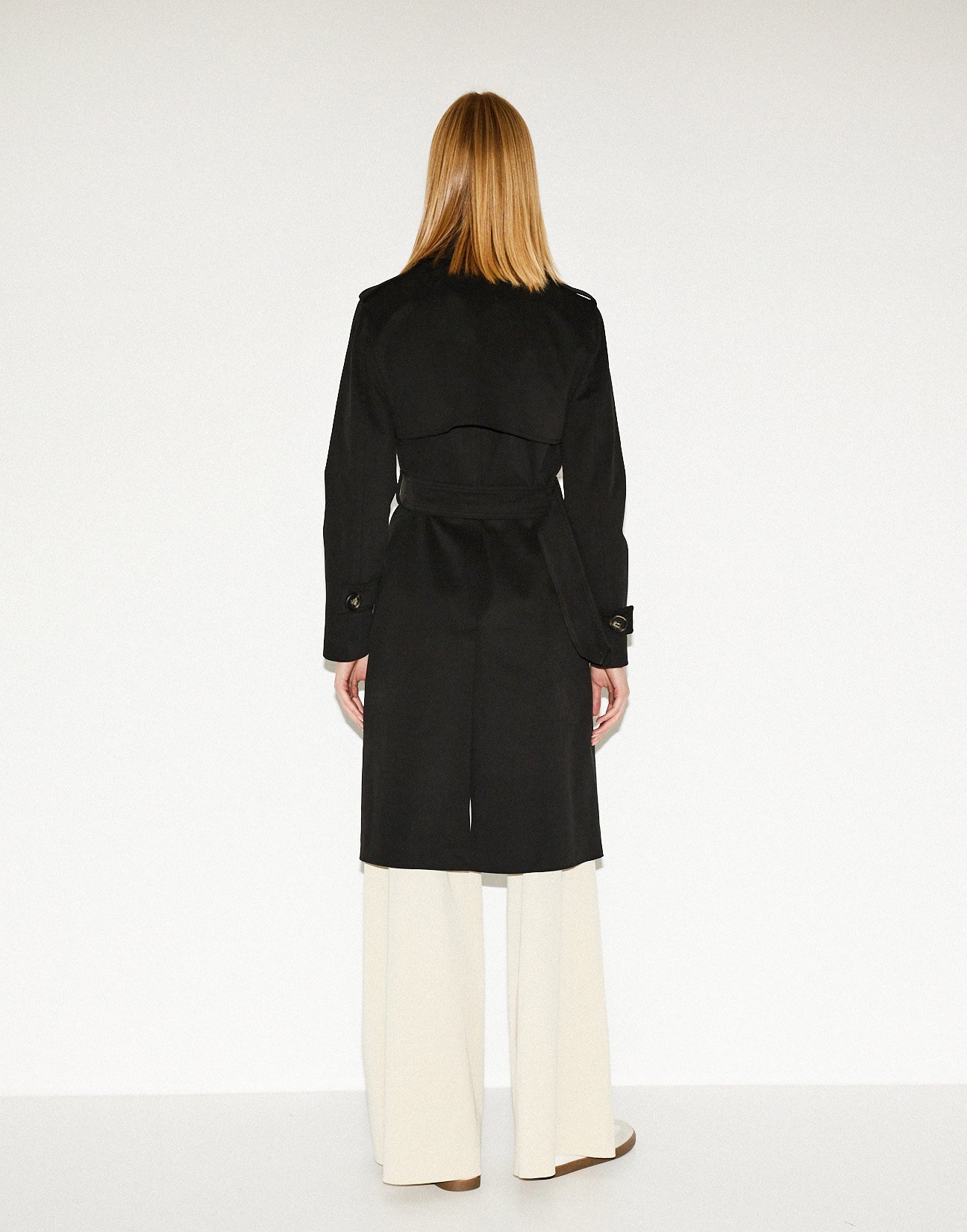 Trench coat with belt