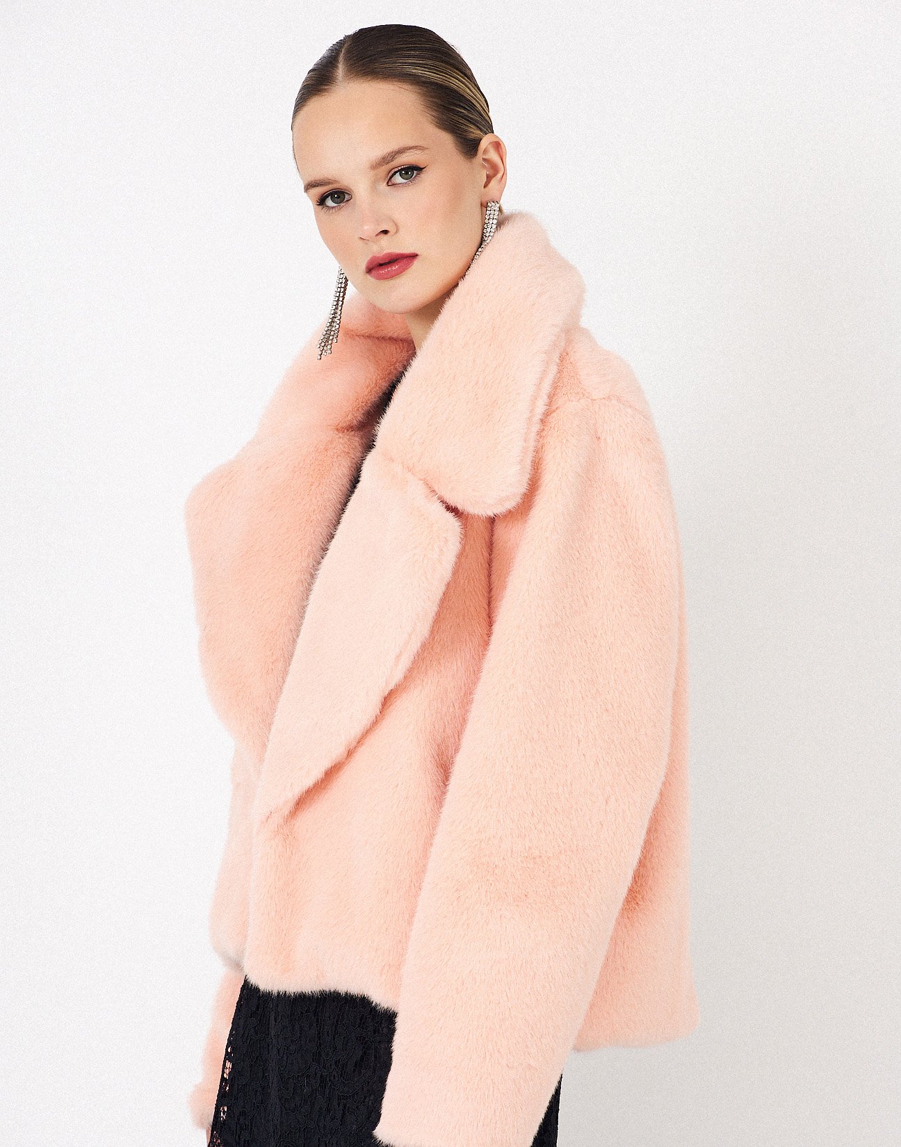 Short faux fur coat