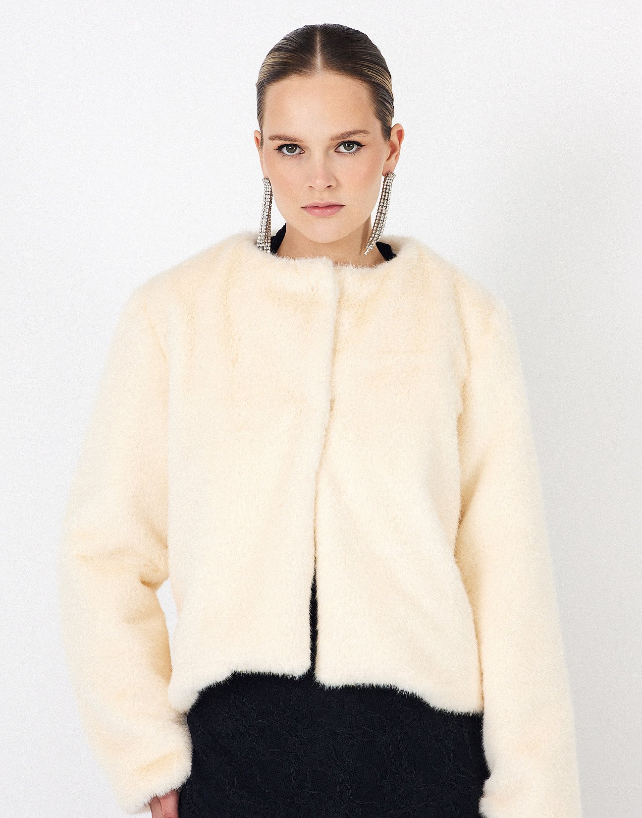 Short faux fur coat