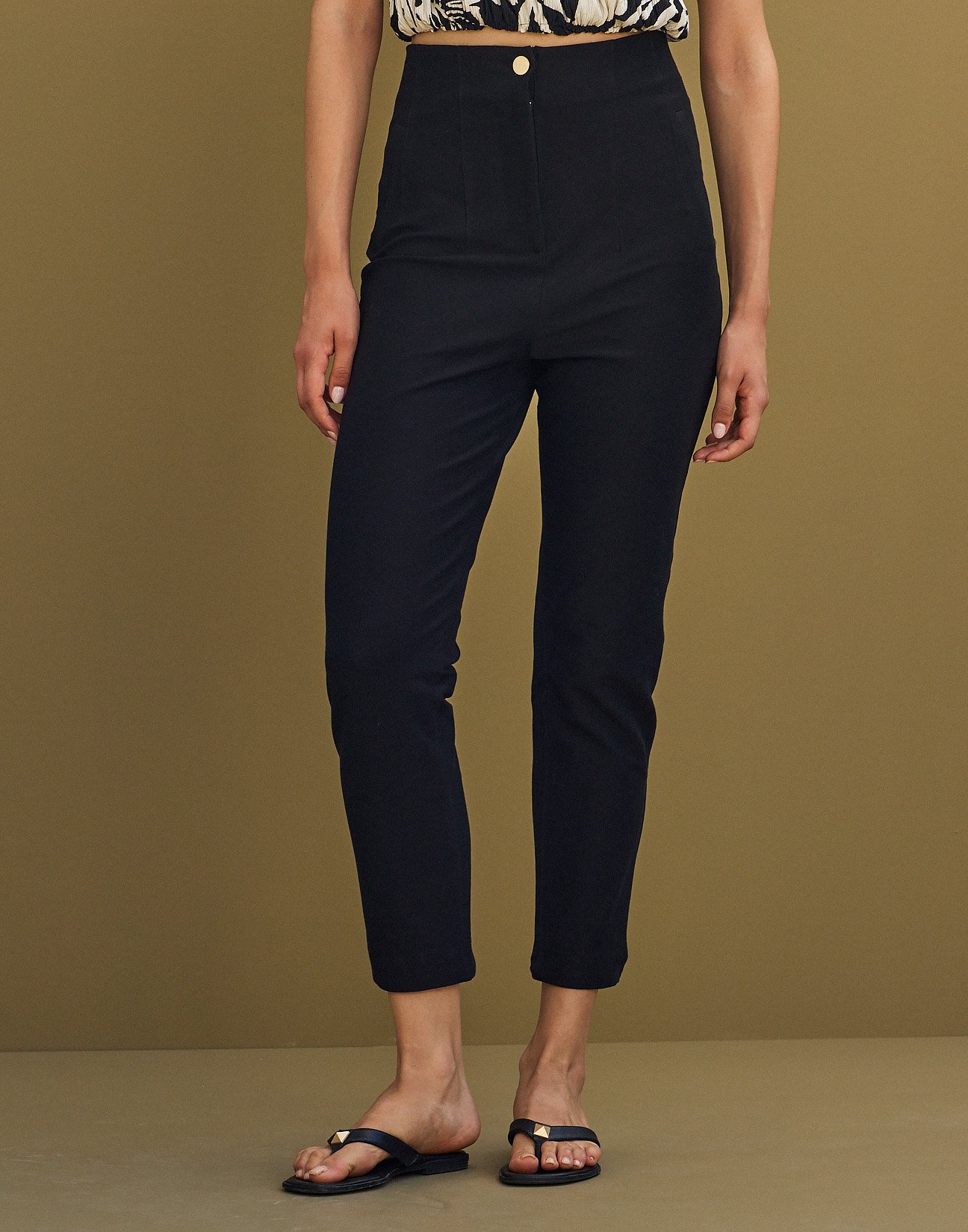 High waist jeans with seam