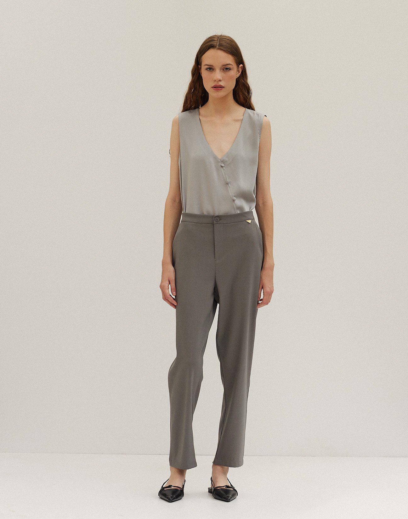 Trousers with elastic waist