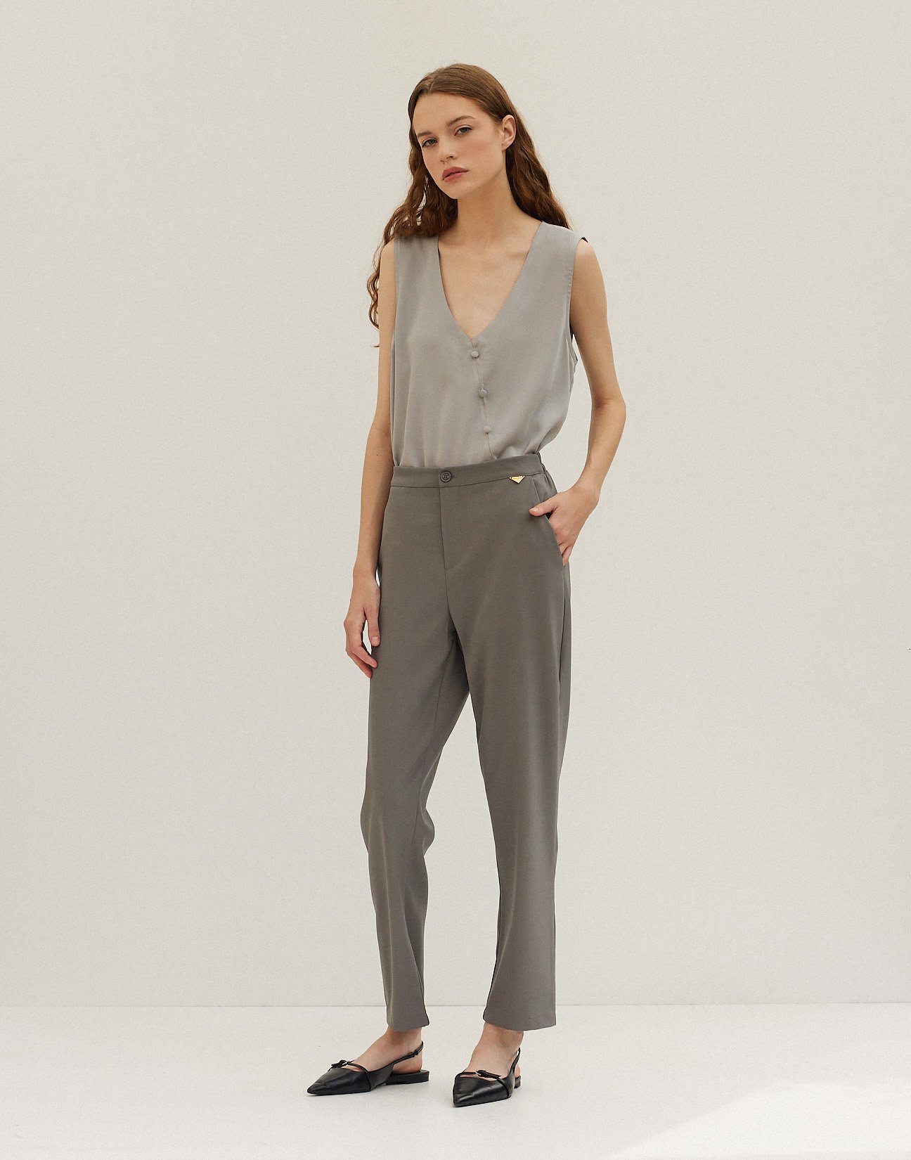 Trousers with elastic waist