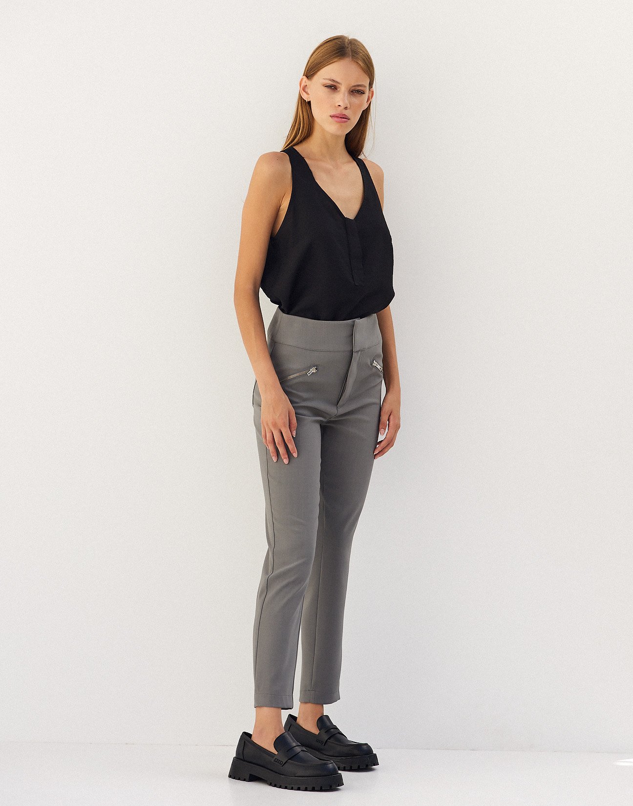 High waist trousers with zip