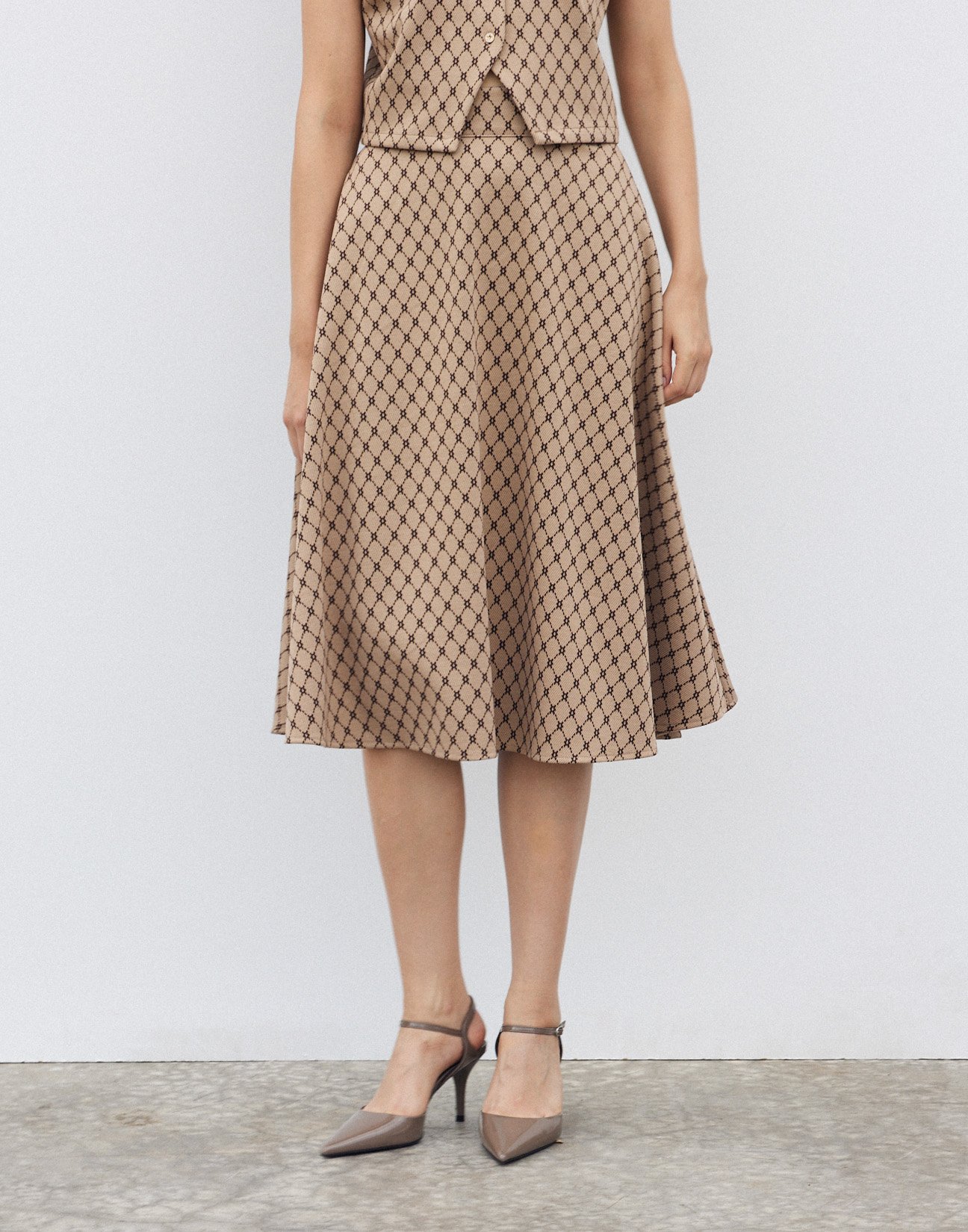 Jacquard midi skirt