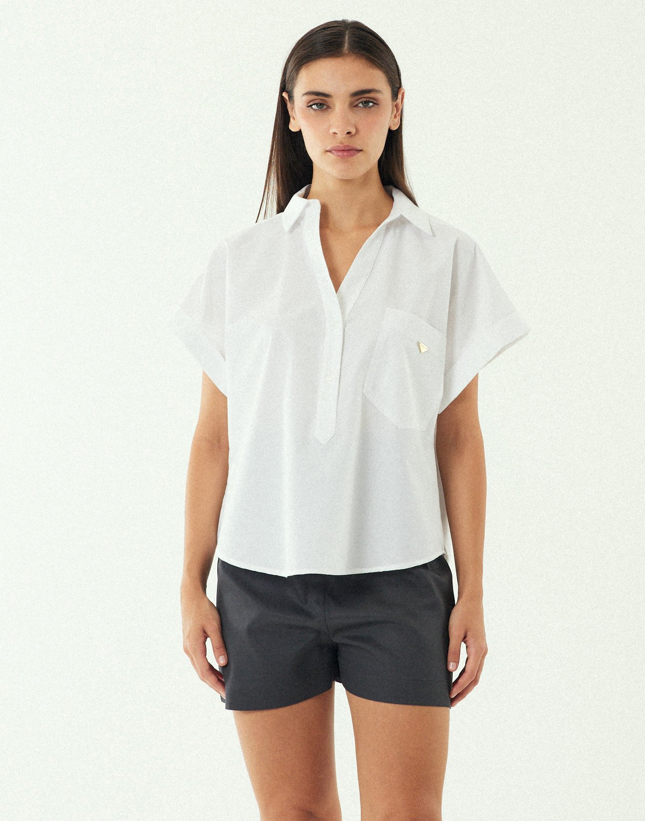 Poplin shirt with pocket