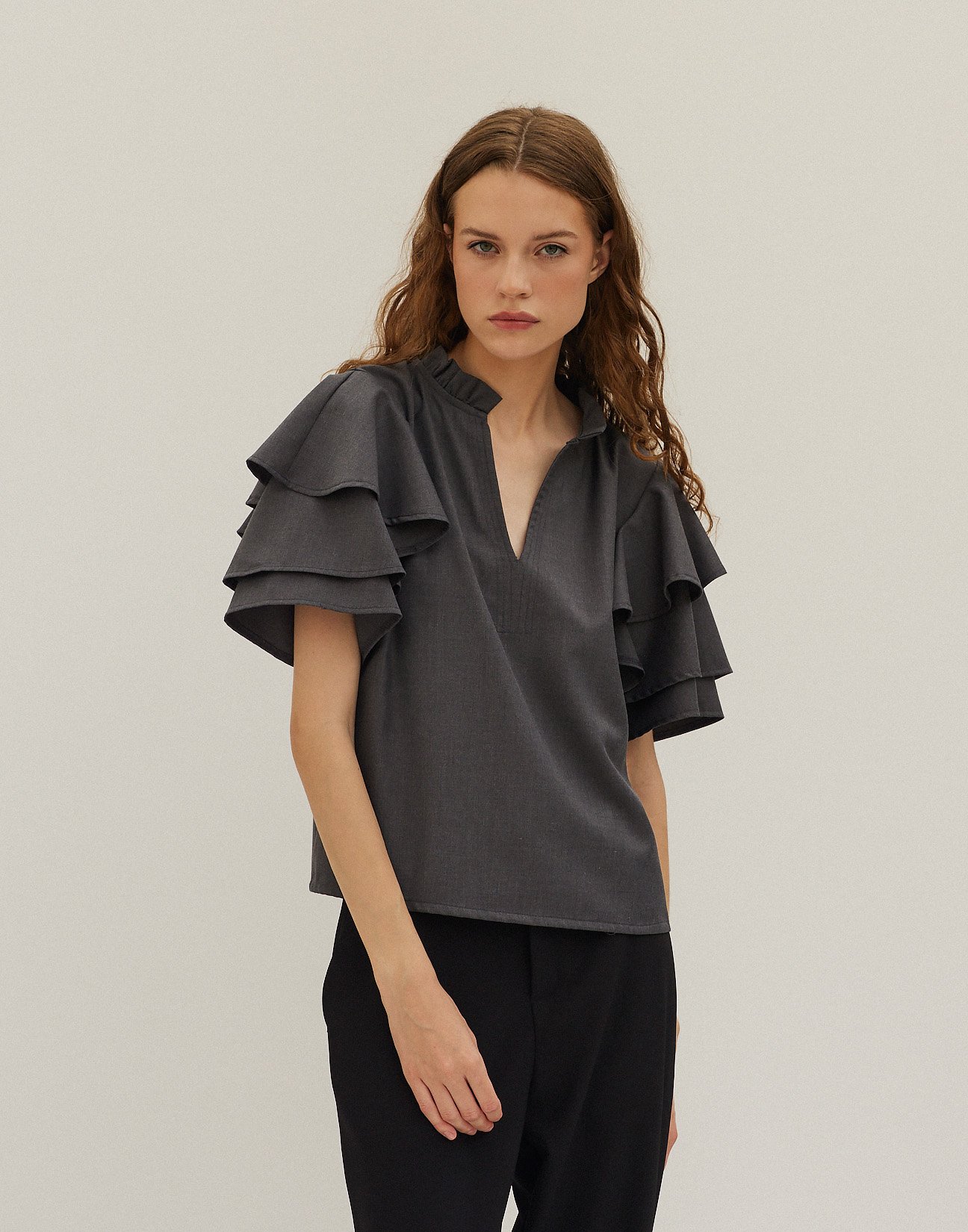 Blouse with double ruffle