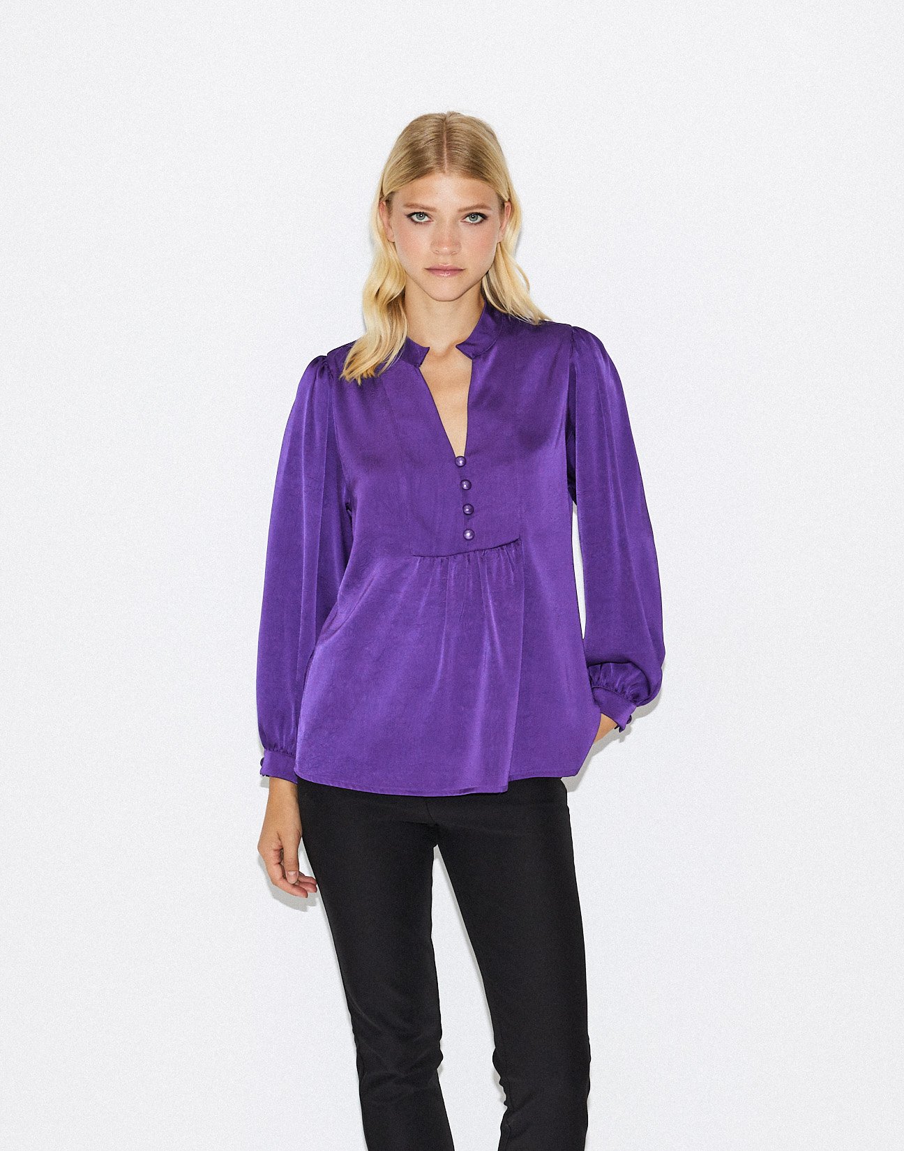 Satin blouse with button