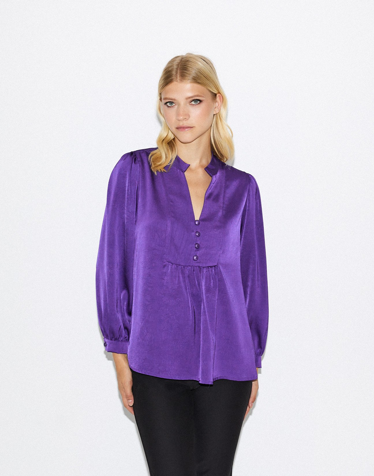 Satin blouse with button