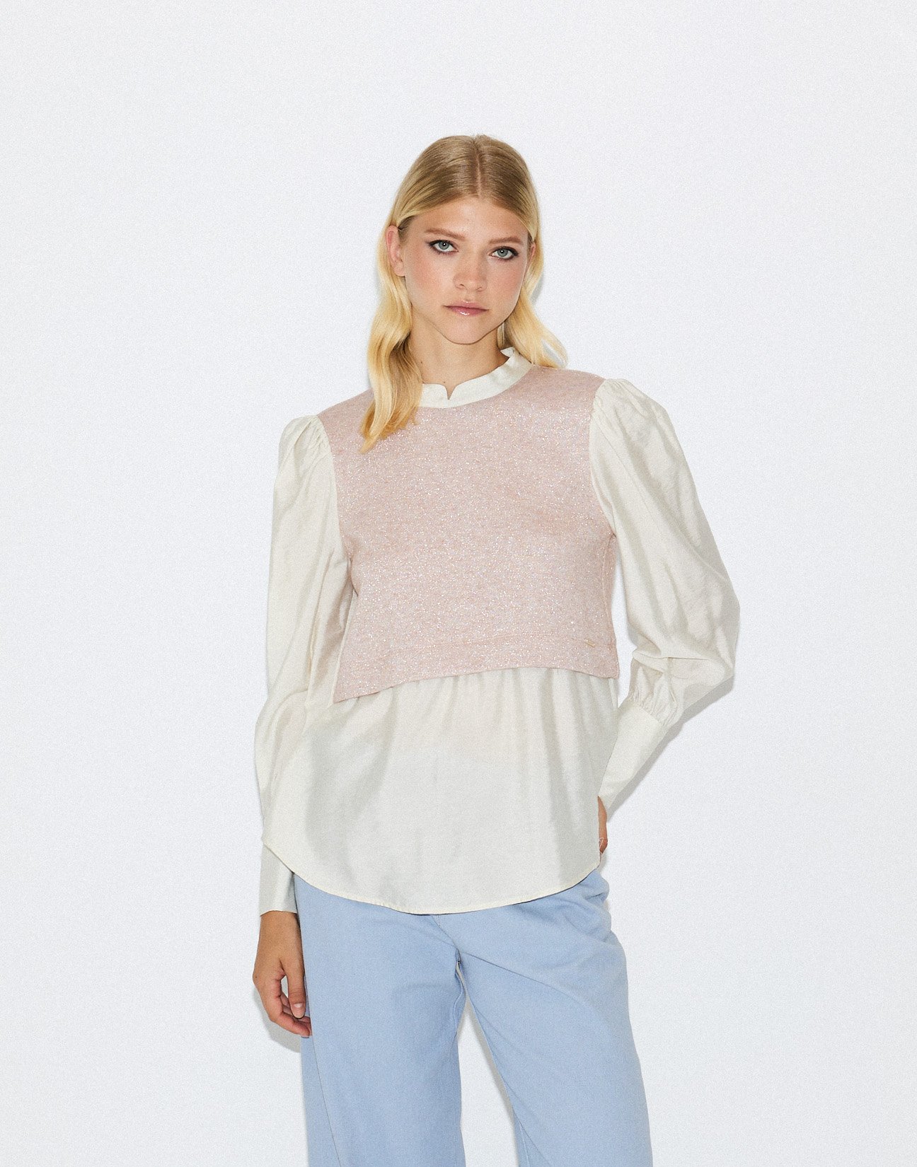 Contrast knit blouse