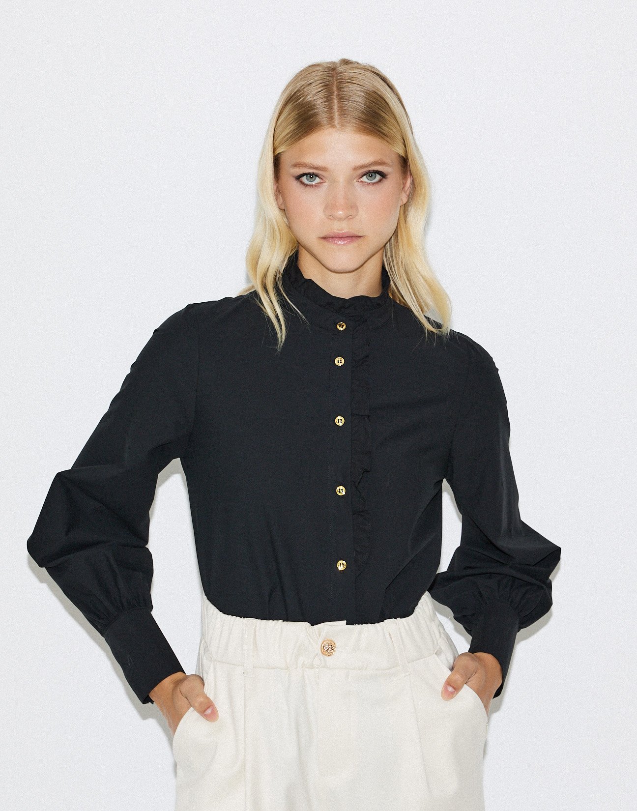 Ruffled poplin shirt