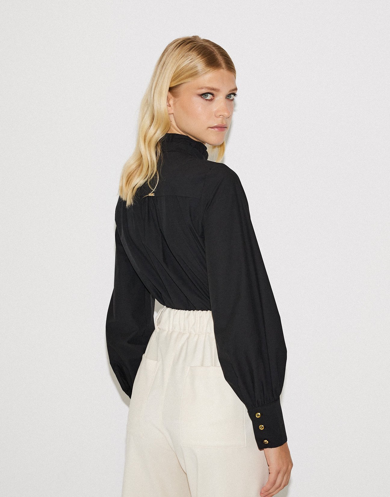 Ruffled poplin shirt