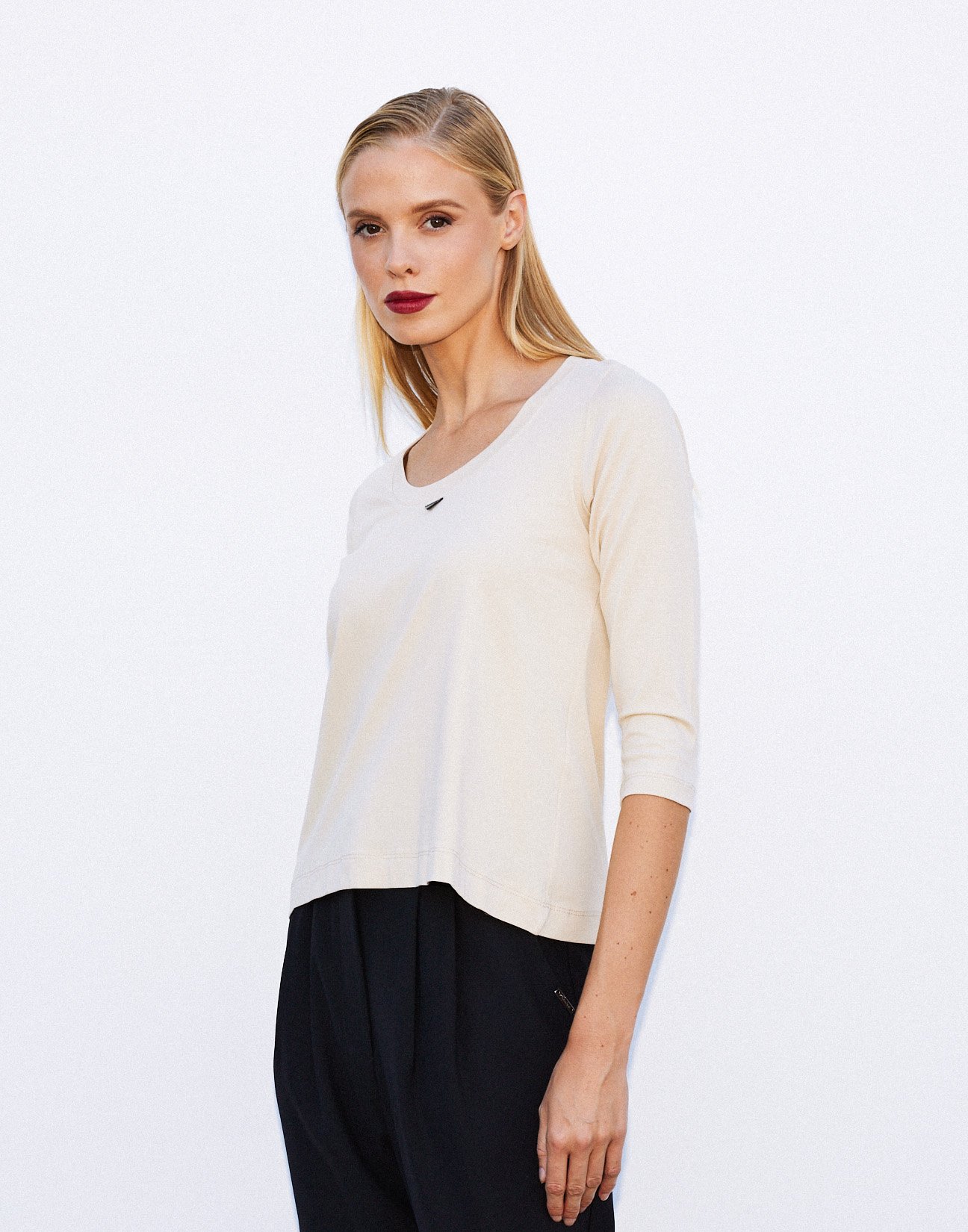 Neckline blouse