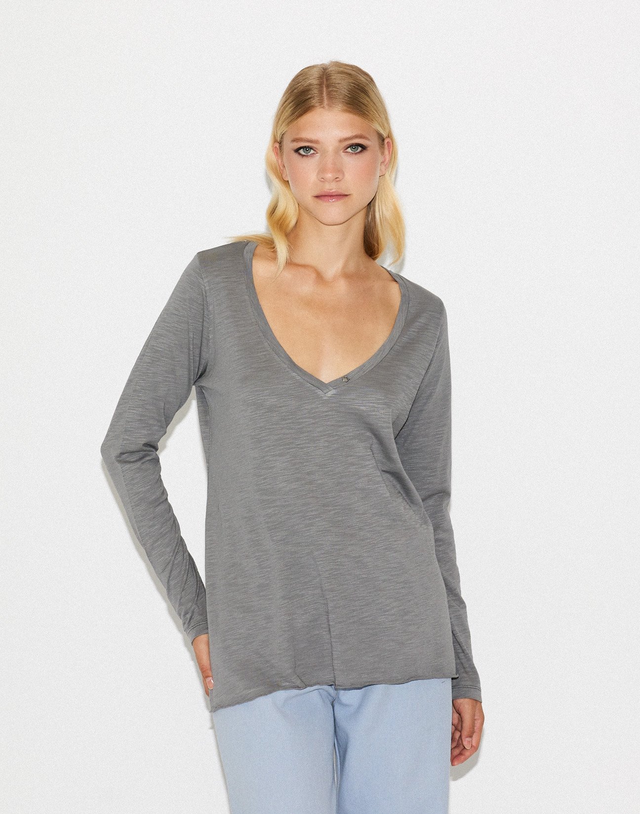 Basic longsleeve top