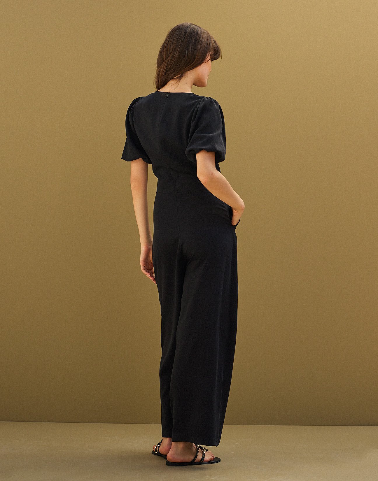 Jumpsuit with balloon sleeves