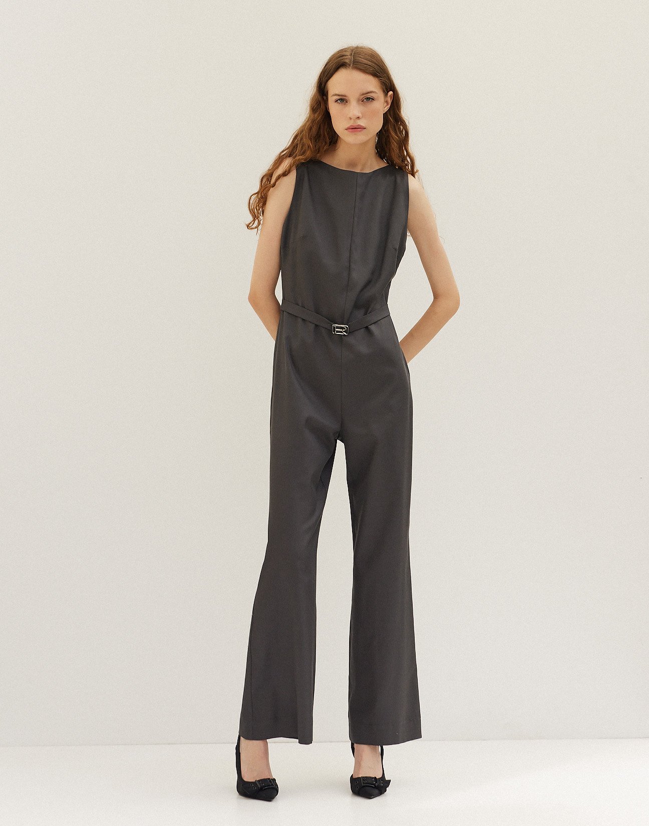 Jumpsuit with buckle