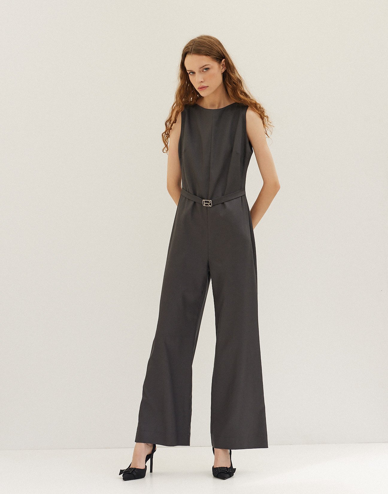 Jumpsuit with buckle