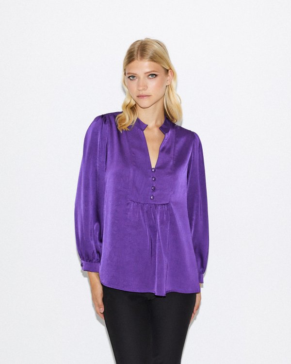 Satin blouse with button