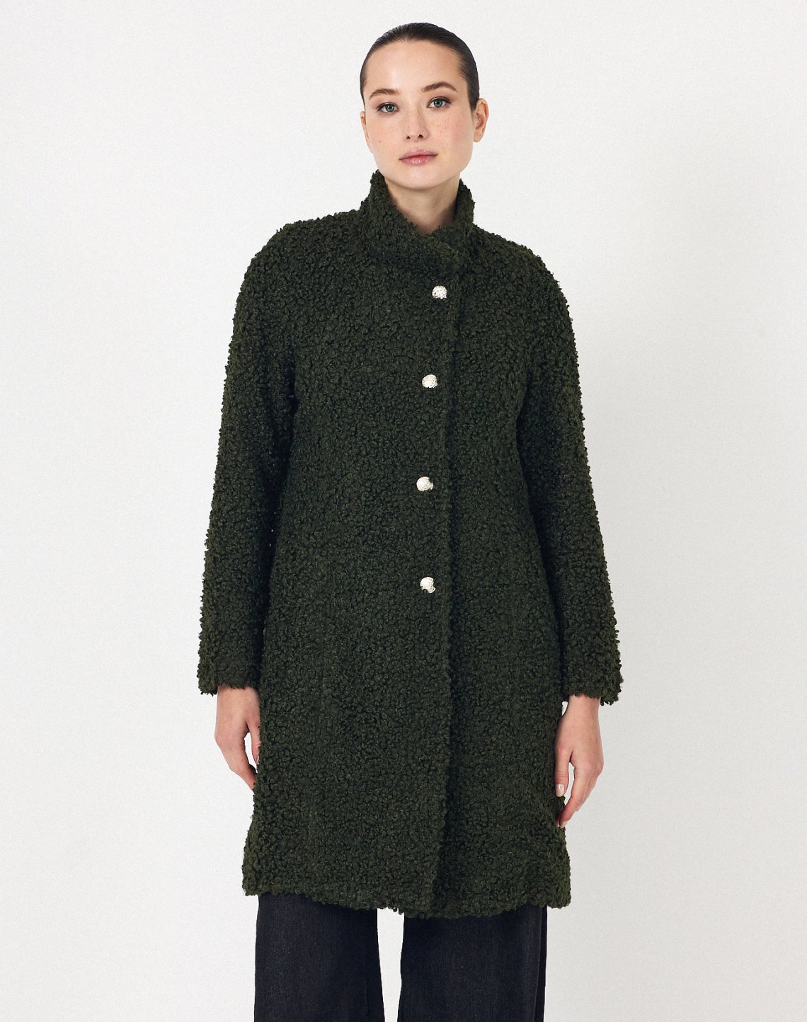 Boucle coat with button